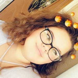 Meet your Posher, Zoe